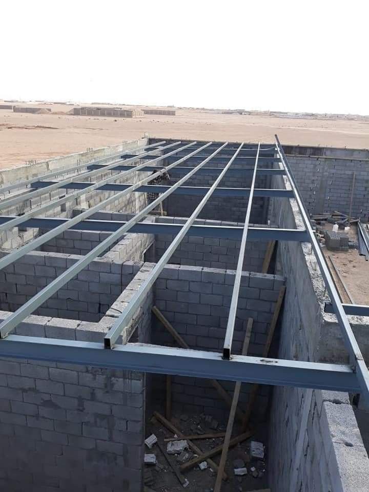 تصميم وبناء ملاحق